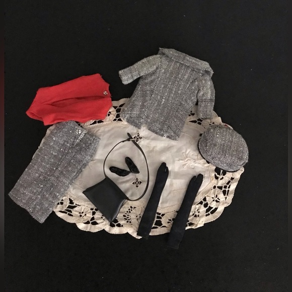 Vintage 1963 Barbie CAREER GIRL #954 - Near Complete - EXTRAS - Picture 4 of 7